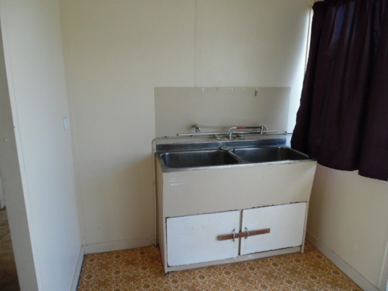 12 West Street, Torquay QLD 4655