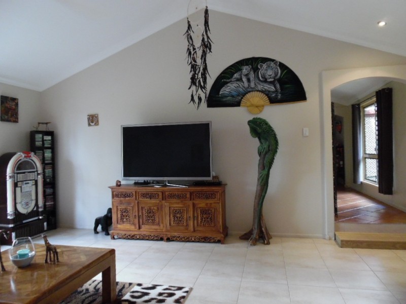 65 Scanlan Street, Sunshine Acres QLD 4655