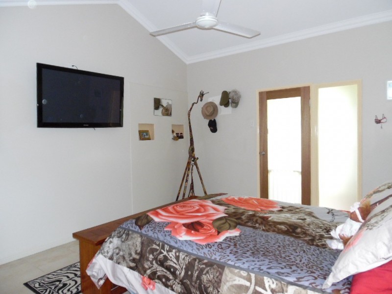 65 Scanlan Street, Sunshine Acres QLD 4655