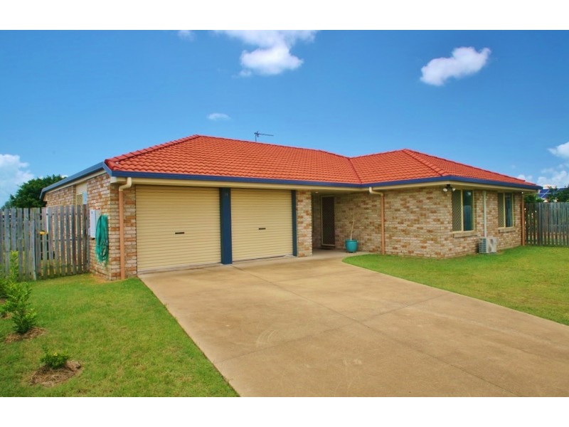 19 Isis Court, Eli Waters QLD 4655