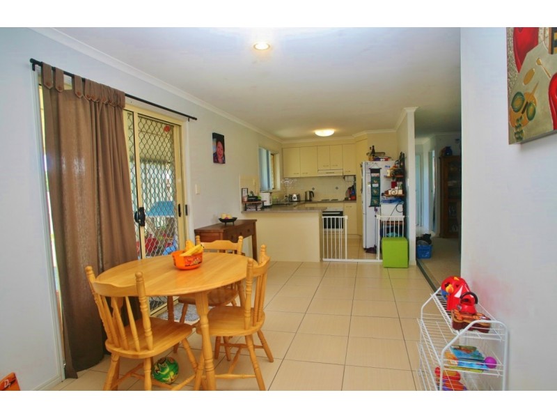 19 Isis Court, Eli Waters QLD 4655