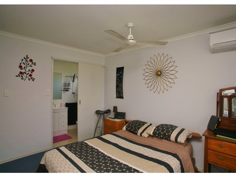 19 Isis Court, Eli Waters QLD 4655