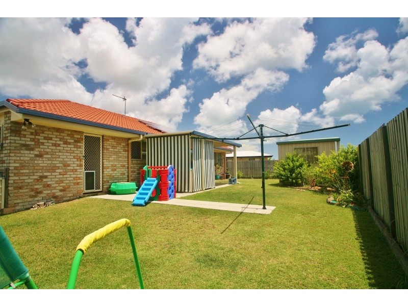 19 Isis Court, Eli Waters QLD 4655