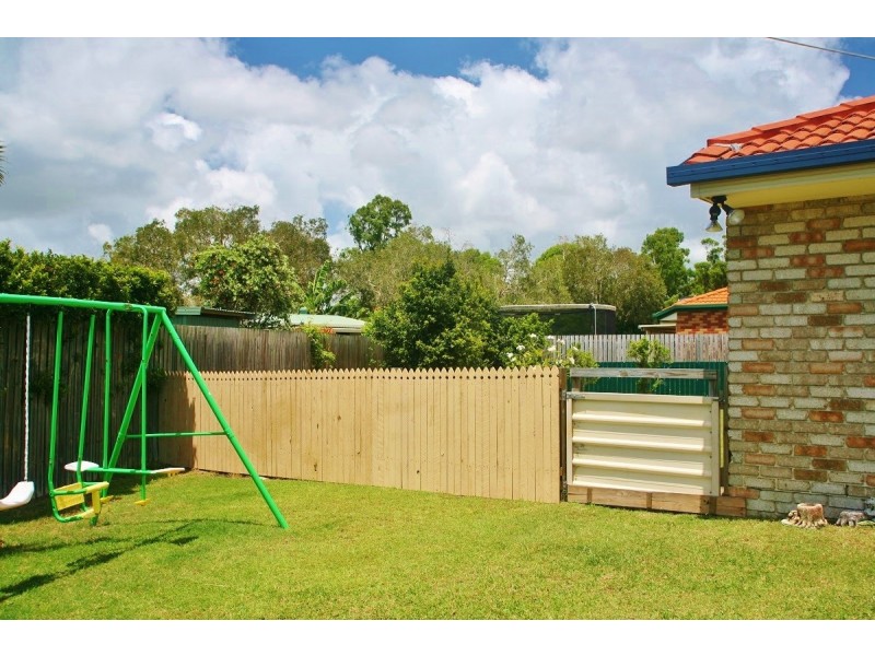 19 Isis Court, Eli Waters QLD 4655