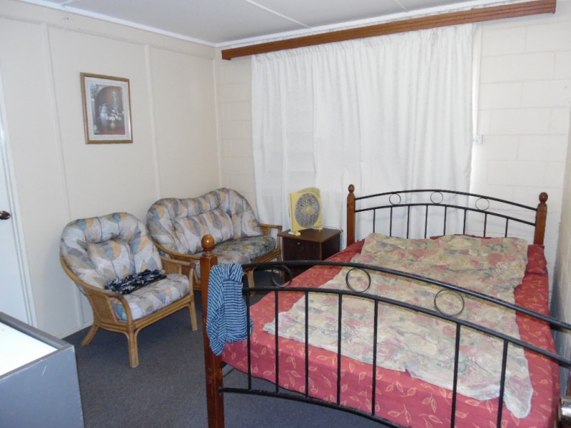 150 Esplanade, Point Vernon QLD 4655