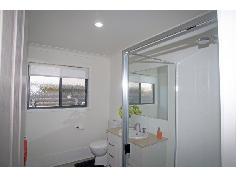 111/230 Pulgul Street, Urangan QLD 4655