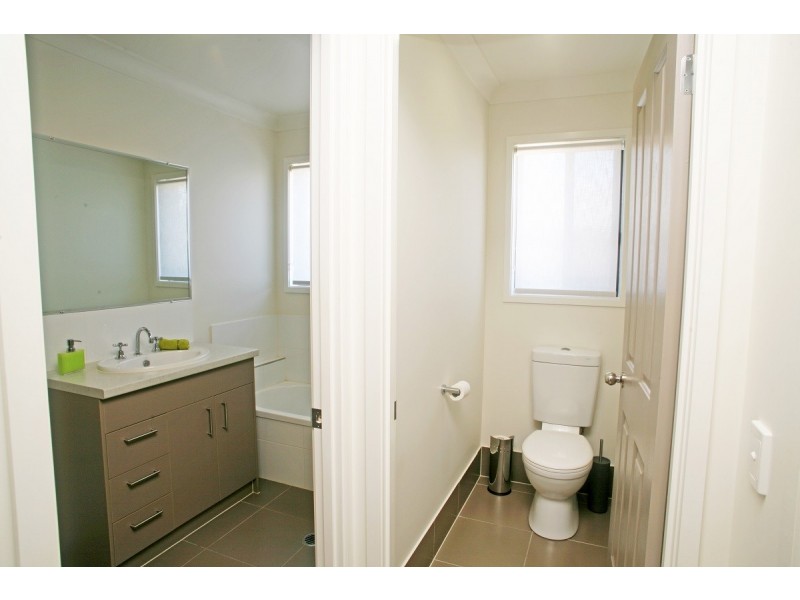 111/230 Pulgul Street, Urangan QLD 4655