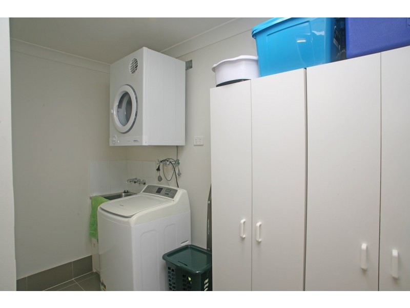 111/230 Pulgul Street, Urangan QLD 4655