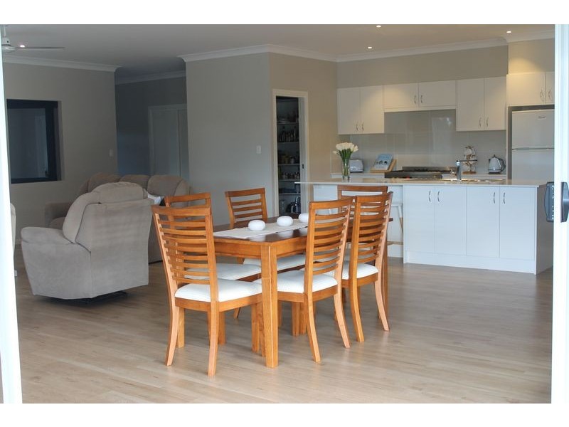 51 Mac Stocks Road, Dundowran Beach QLD 4655