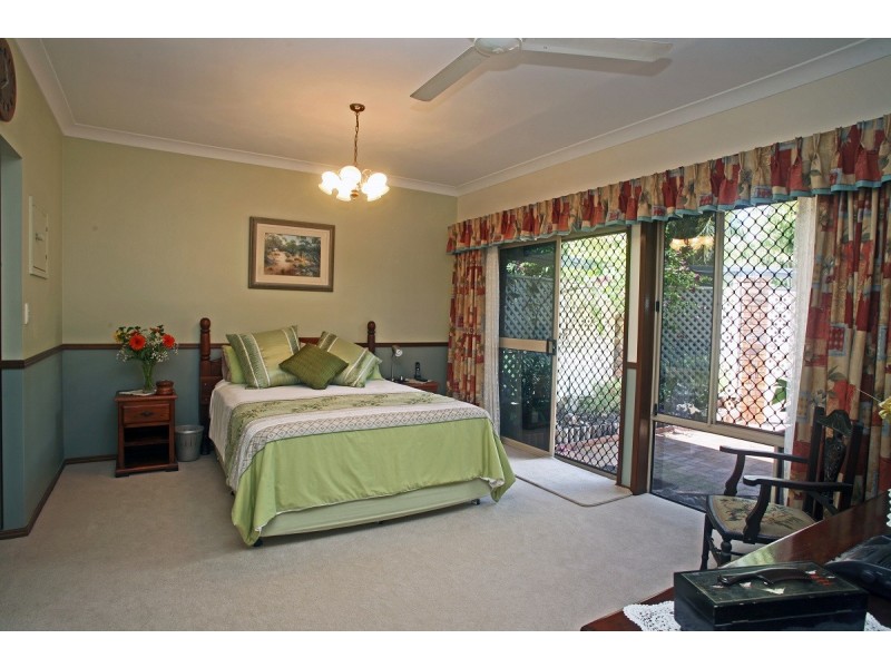 28 Wellington Crescent, Wondunna QLD 4655