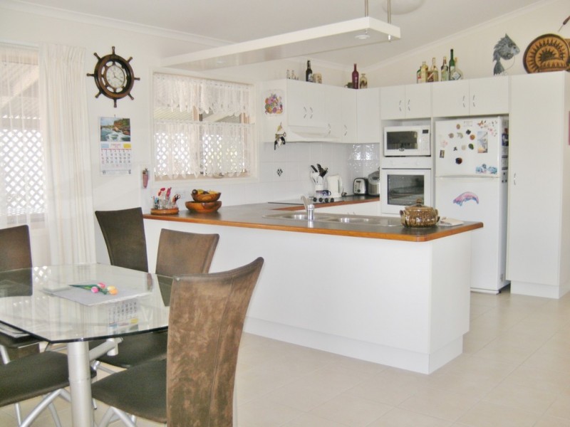 282-7 Bay Drive, Pialba QLD 4655