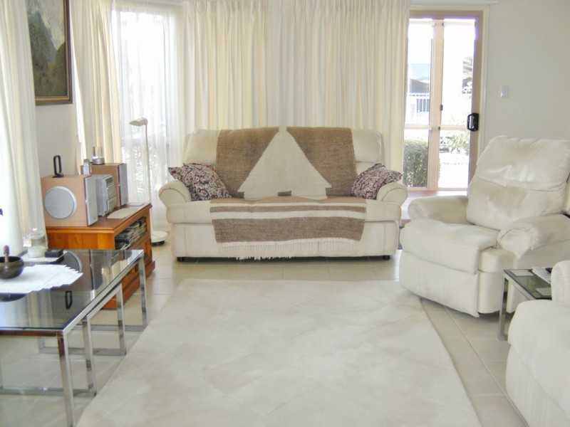 282-7 Bay Drive, Pialba QLD 4655
