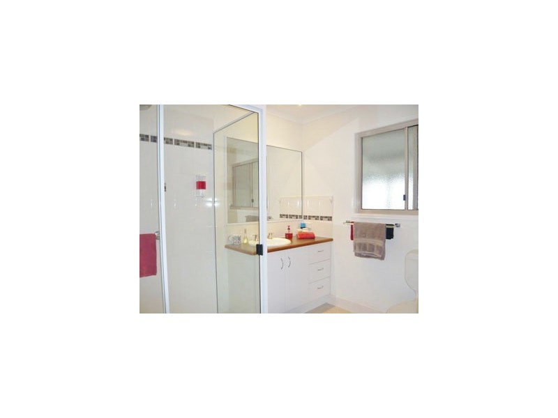 282-7 Bay Drive, Pialba QLD 4655