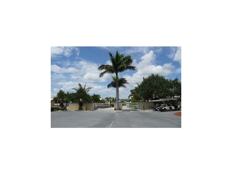 282-7 Bay Drive, Pialba QLD 4655