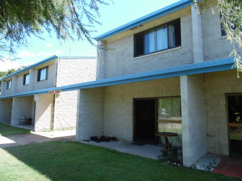 4/25 Hervey Street, Scarness QLD 4655
