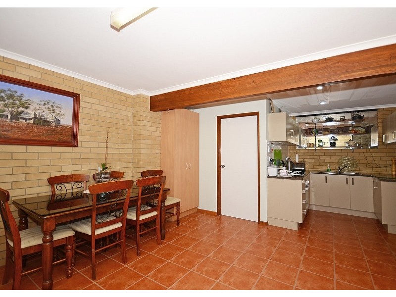 24 Vanda Street, Urangan QLD 4655