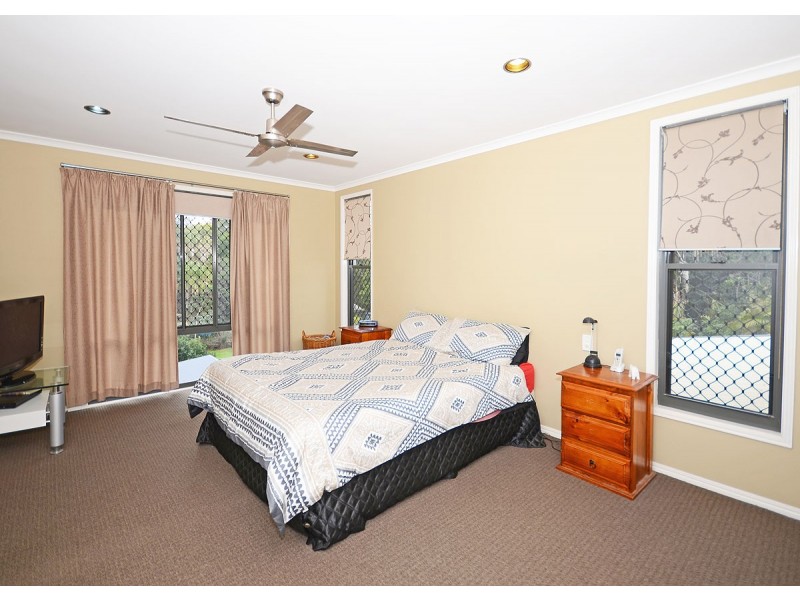 22 Jimilee Street, Dundowran Beach QLD 4655