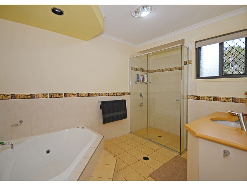 22 Jimilee Street, Dundowran Beach QLD 4655