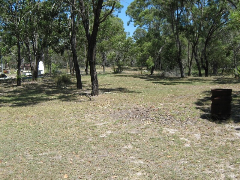 37 Ladbroke Crescent, Urangan QLD 4655