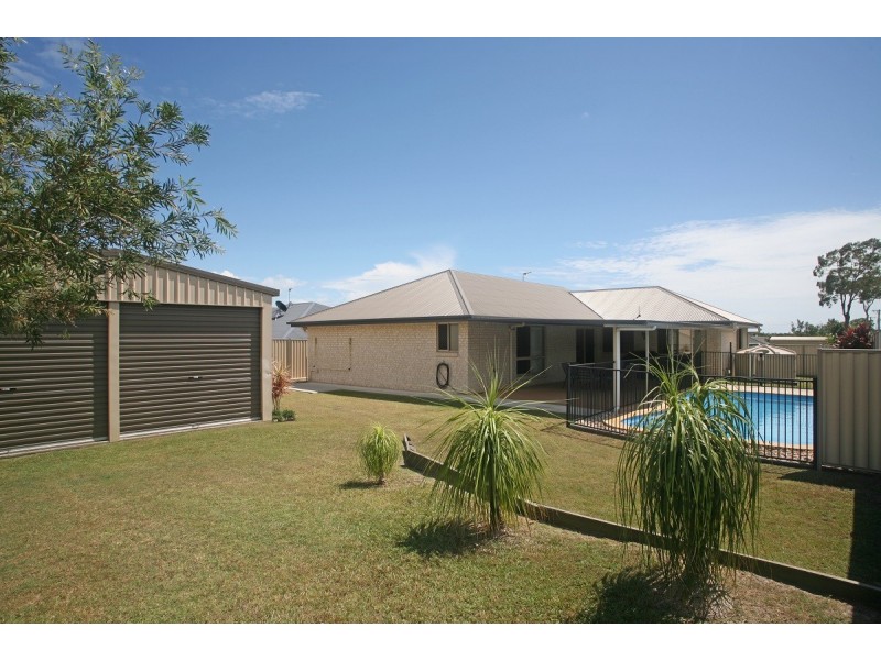 2 Yarrilee Circuit, Dundowran QLD 4655