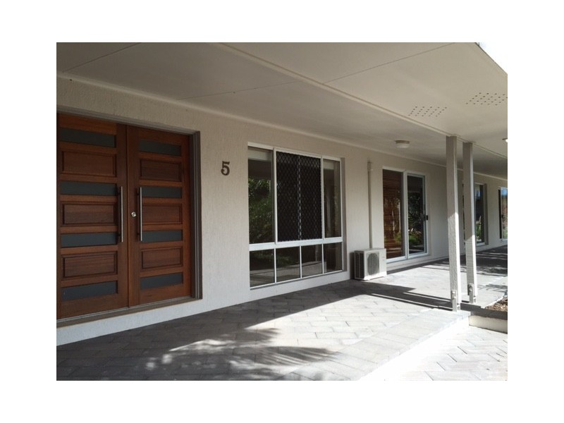 5 Maike Drive, Urraween QLD 4655