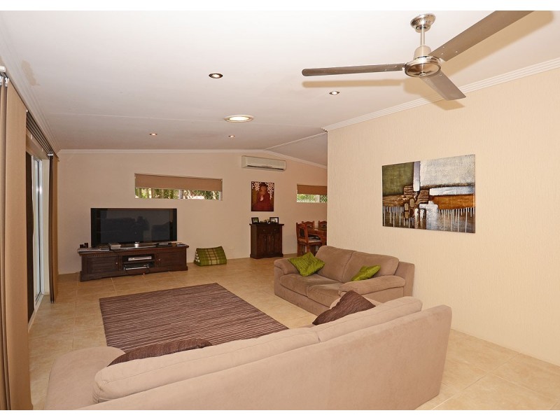 5 Maike Drive, Urraween QLD 4655