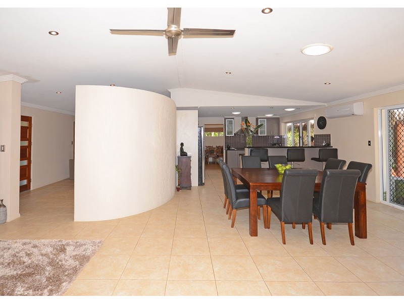 5 Maike Drive, Urraween QLD 4655