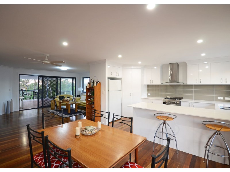 351 Torquay Terrace, Torquay QLD 4655