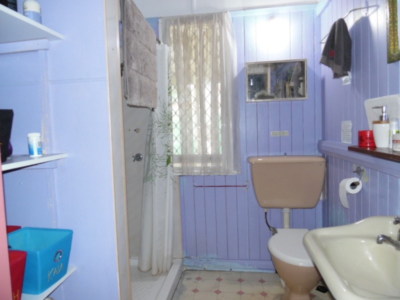 38 Truro Street, Torquay QLD 4655