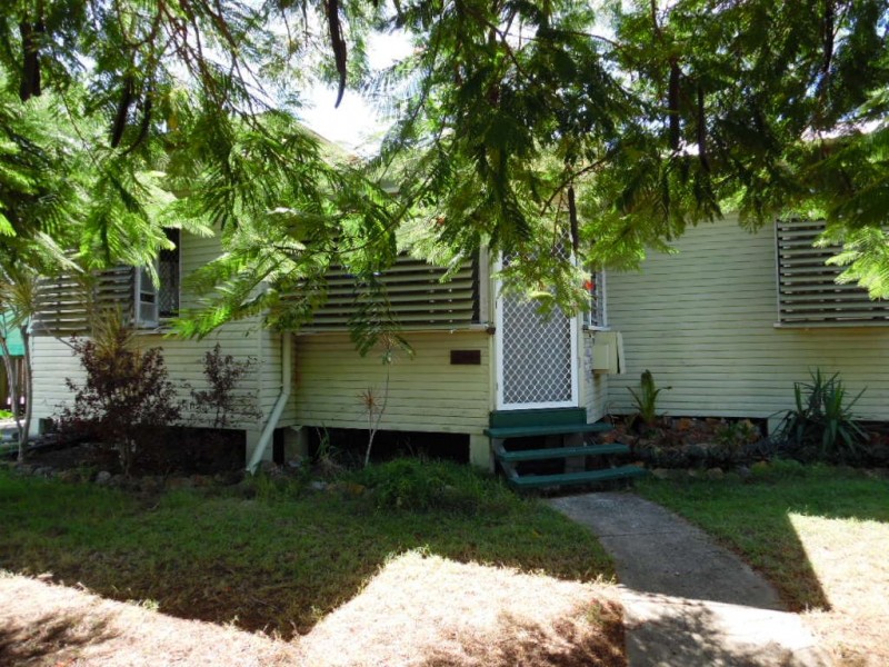 38 Truro Street, Torquay QLD 4655