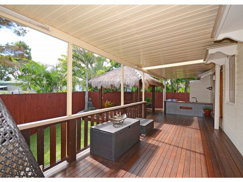 11 Martin Street, Point Vernon QLD 4655