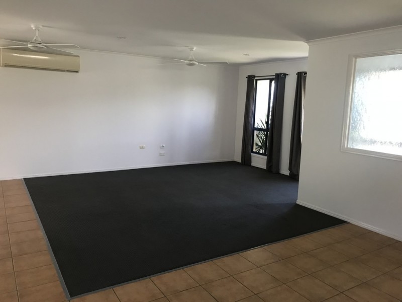 59 Julieanne Street, Urraween QLD 4655