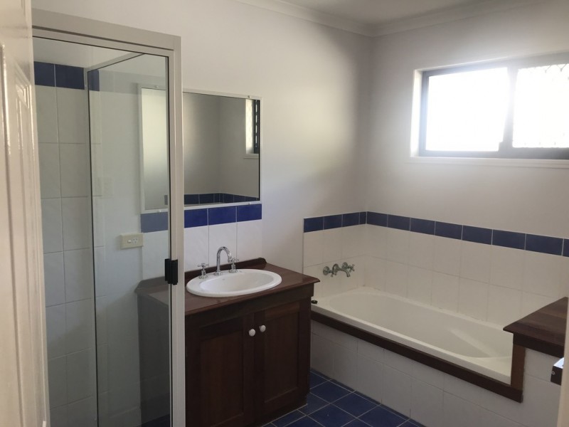 59 Julieanne Street, Urraween QLD 4655