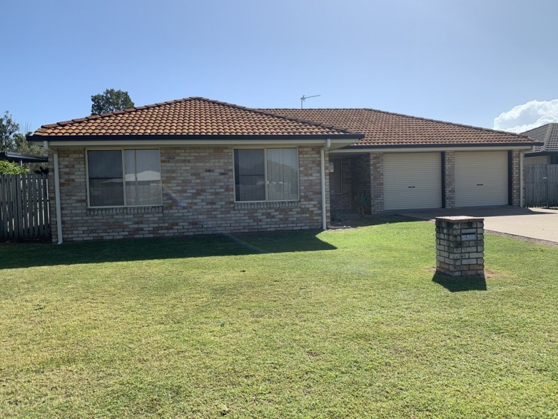 17 Pialba Downs Drive, Eli Waters QLD 4655