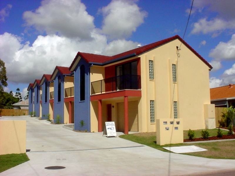 Unit 2/9 Freshwater Street, Scarness QLD 4655