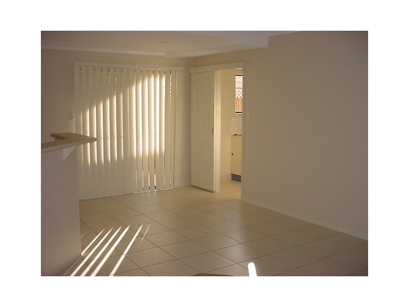 Unit 2/9 Freshwater Street, Scarness QLD 4655