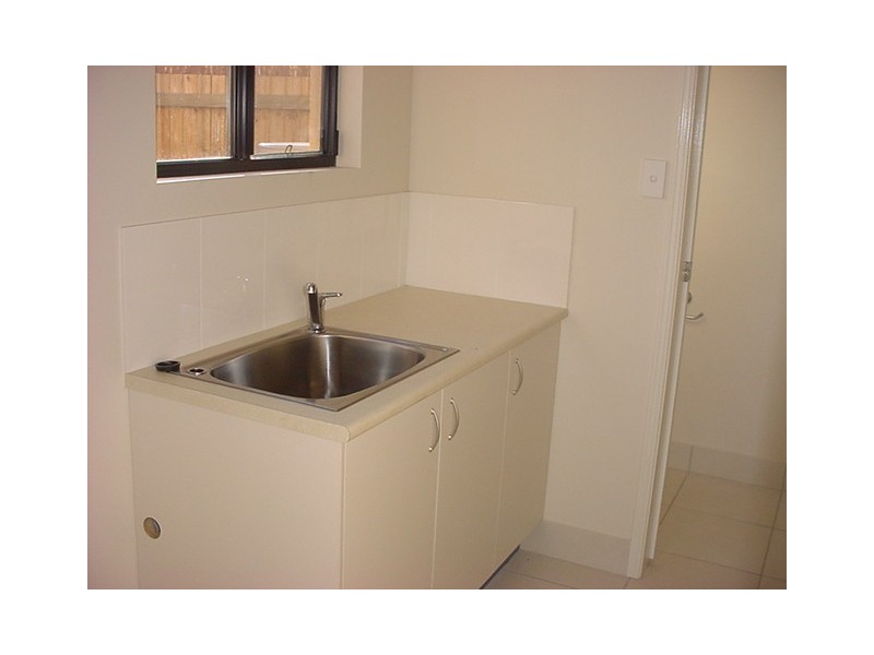 Unit 2/9 Freshwater Street, Scarness QLD 4655