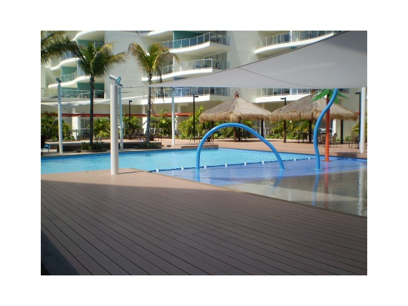 Unit 206 Esplanade, Oceans Resort,, Urangan QLD 4655