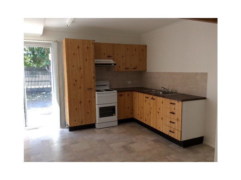 Unit 6/6 Beach Road, Pialba QLD 4655