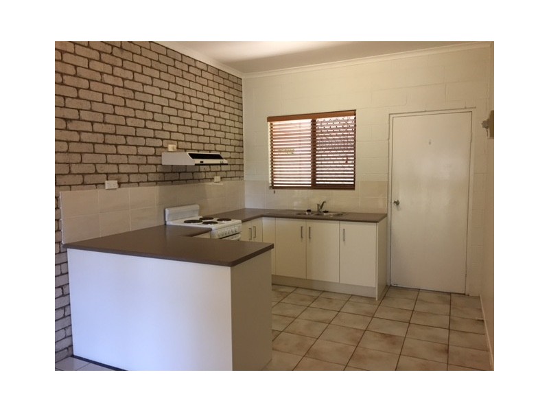 Unit 5/25 Hervey Street, Scarness QLD 4655