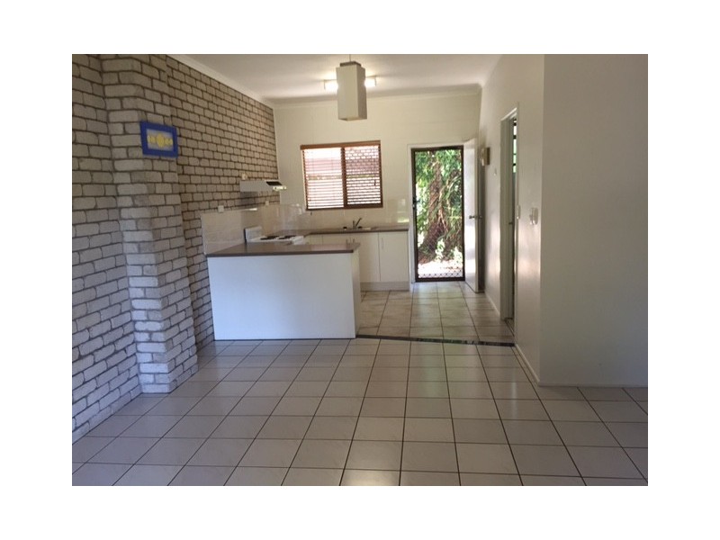 Unit 5/25 Hervey Street, Scarness QLD 4655