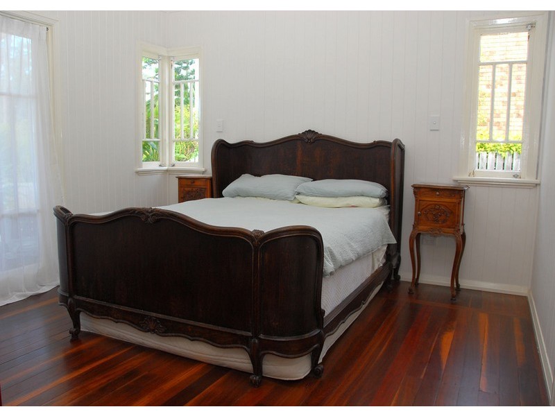 152 Esplanade, Point Vernon QLD 4655