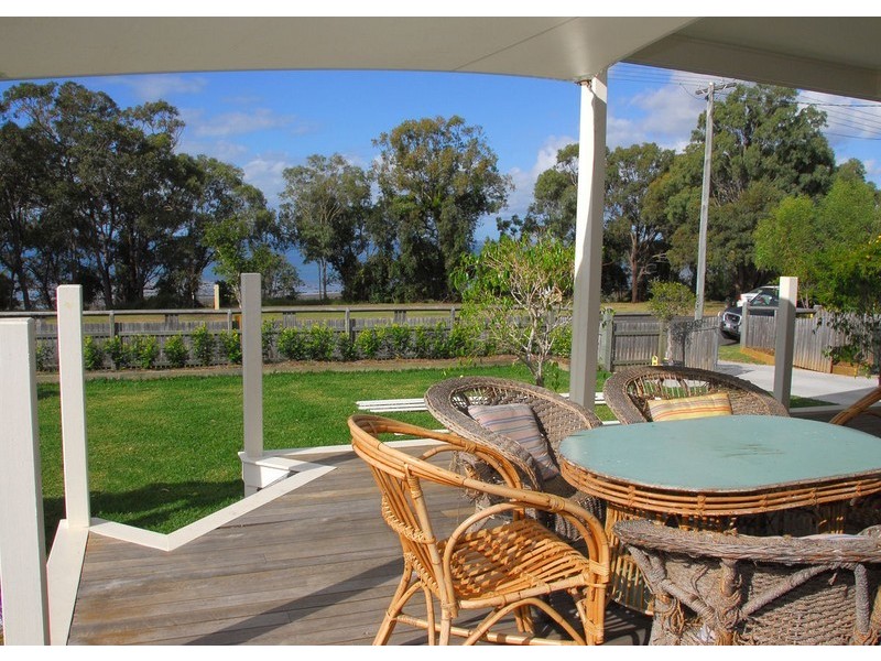 152 Esplanade, Point Vernon QLD 4655
