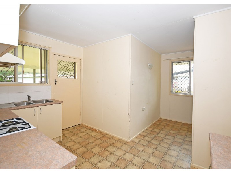45 John Street, Scarness QLD 4655