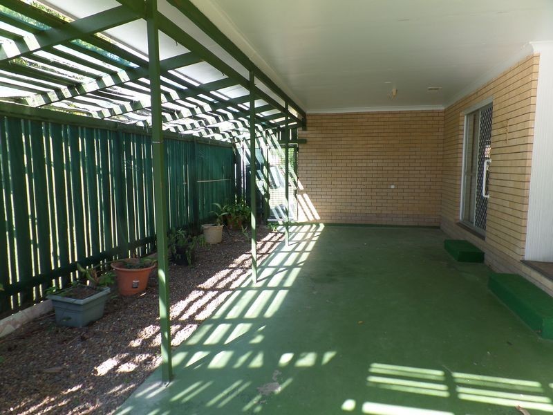 5 Saunders Street, Point Vernon QLD 4655