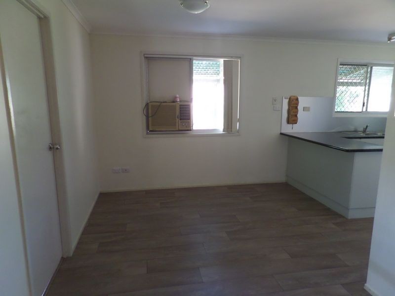 5 Saunders Street, Point Vernon QLD 4655