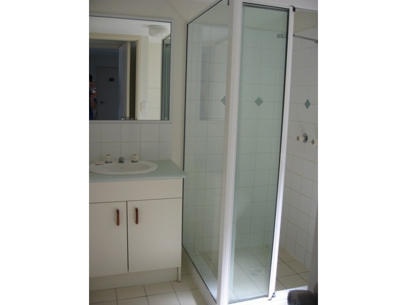 Unit 19 Great Sandy Straits Marina, Urangan QLD 4655
