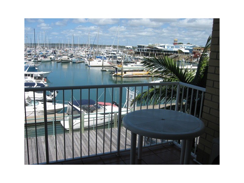 Unit 19 Great Sandy Straits Marina, Urangan QLD 4655