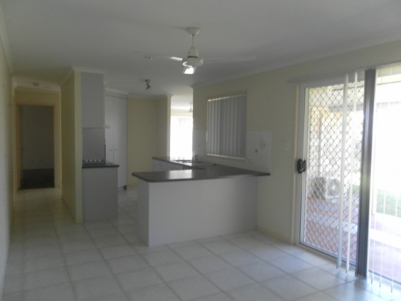 6 Jasper Court, Urangan QLD 4655