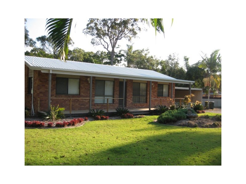 27 Verden Drive, Urangan QLD 4655